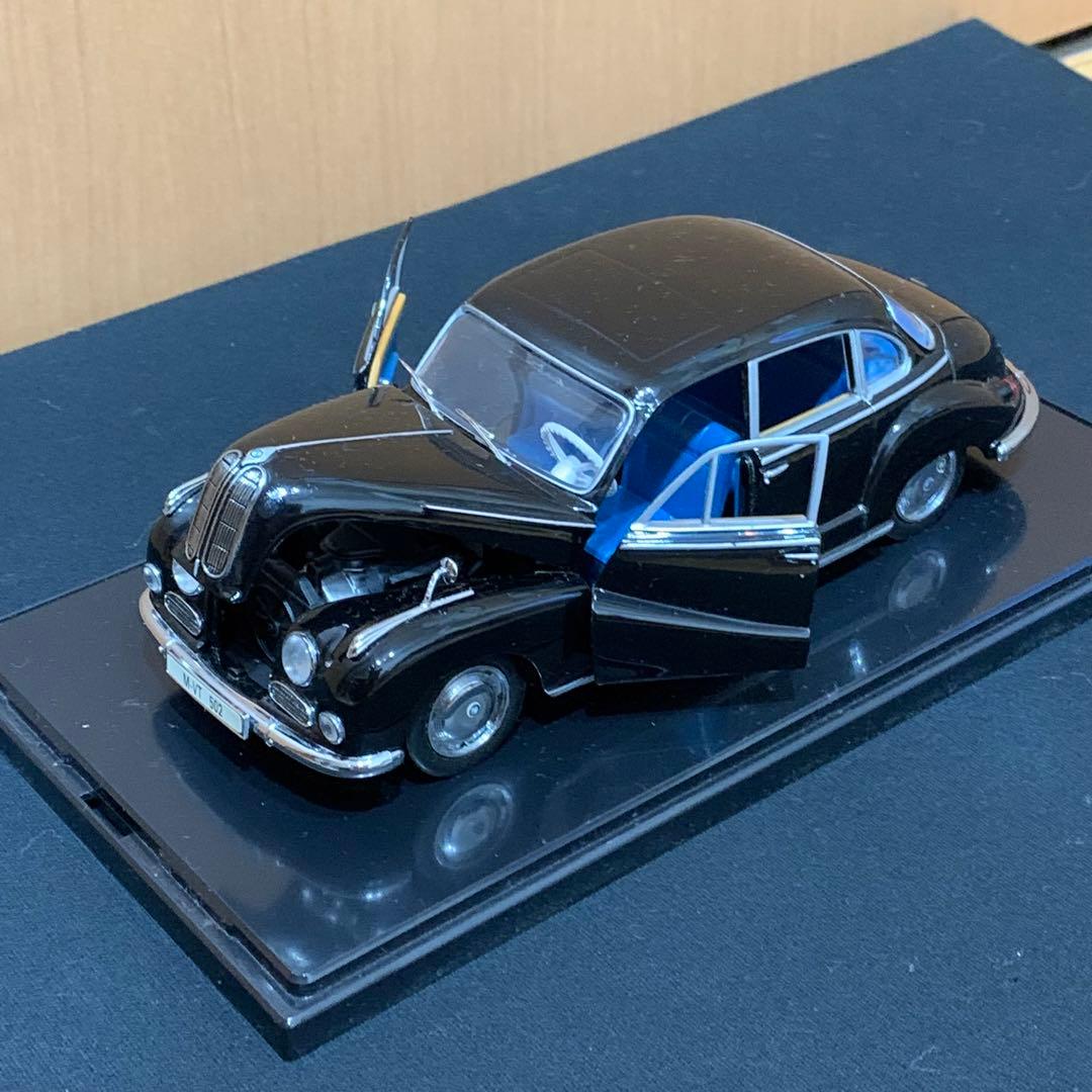  502 モデルカー クラシックカー　ダイキャスト　ミニカー