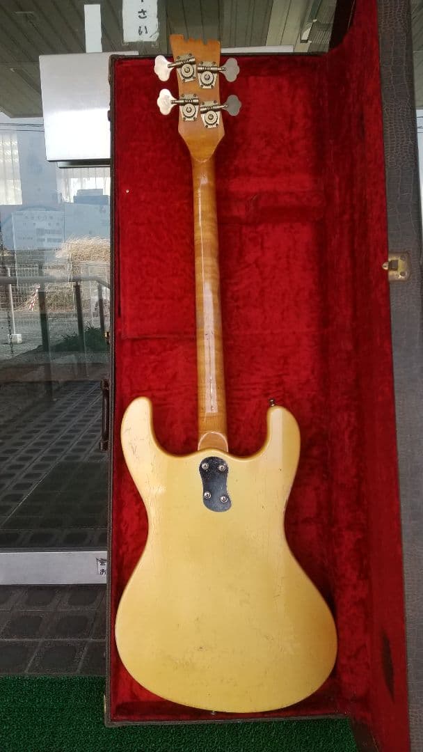 大幅値下げ‼️お超！希少！モズライト1965Bassパールホワイト
