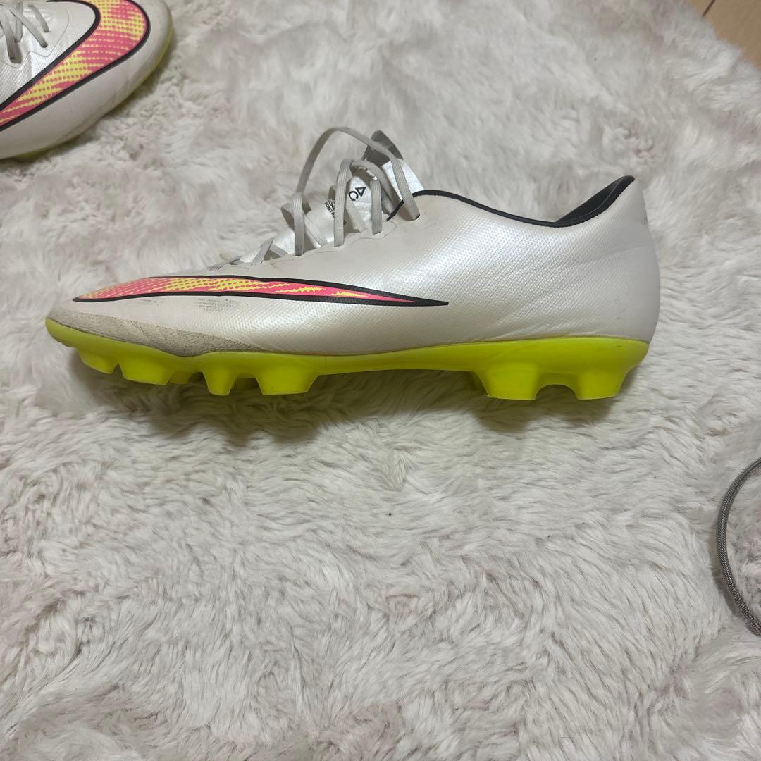 NIKE マーキュリアル ヴェイパー X
