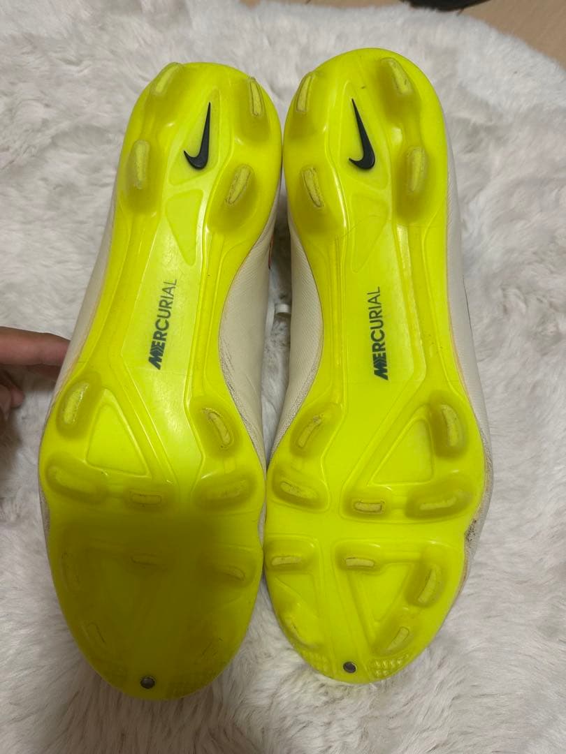 NIKE マーキュリアル ヴェイパー X