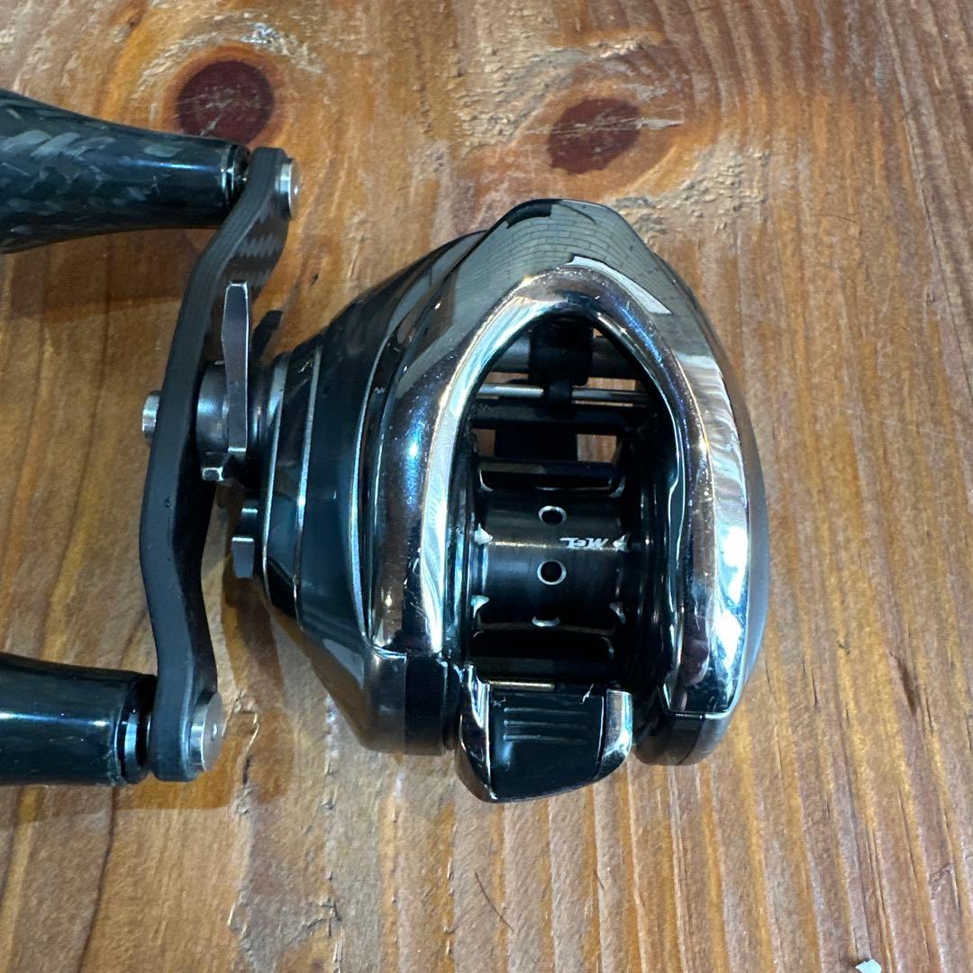 16アンタレスDC スタコンカーボンハンドル