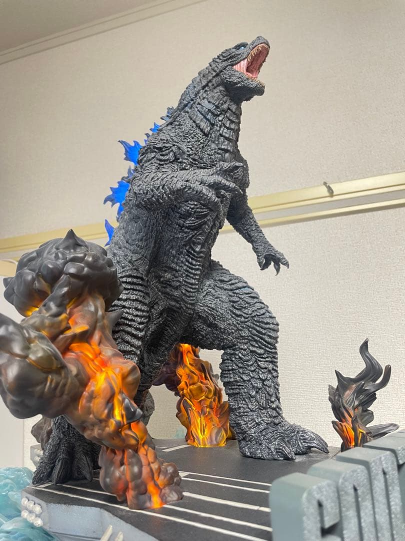 半額以下 ゴジラ2021 ワンダーフィギュア スタースペース 一部破損 外箱なし