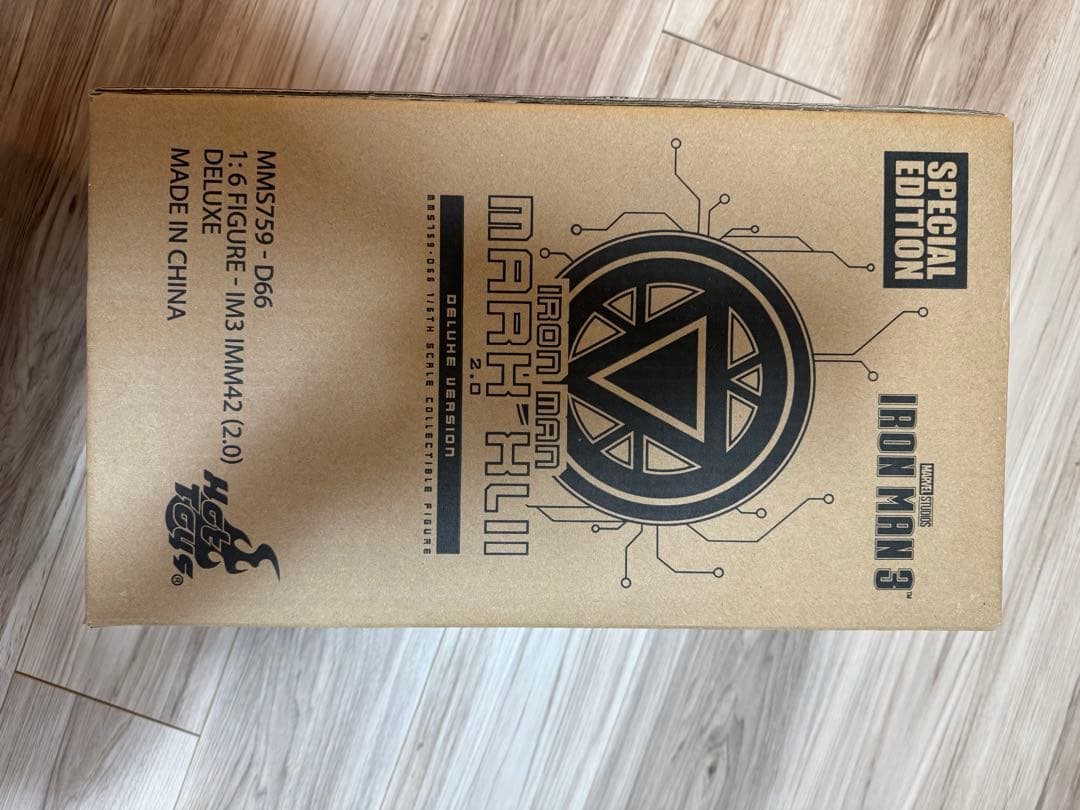 ホットトイズ　アイアンマン　マーク42 ver2.0 DX版