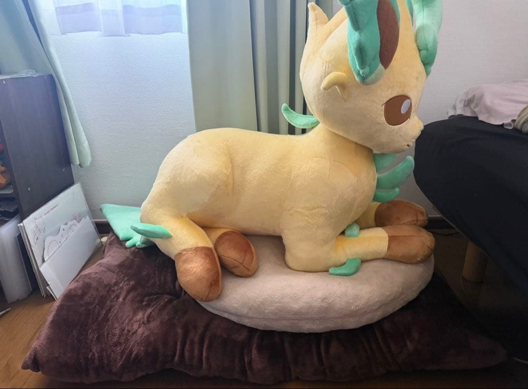 等身大　リーフィア　寝そべり　開封済み品