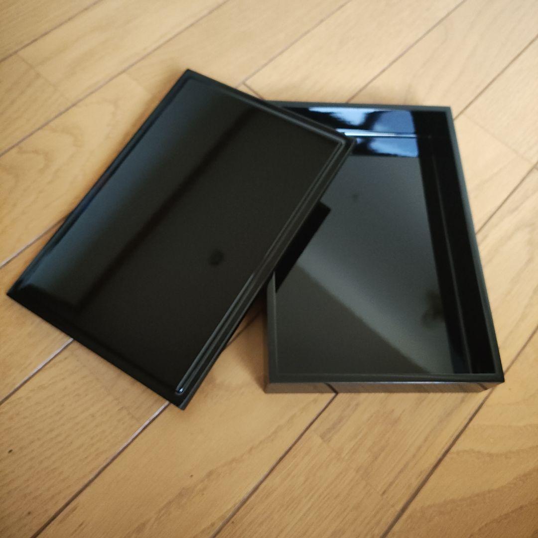 桜模様 漆器重箱 仕切り付き　2個セット売り