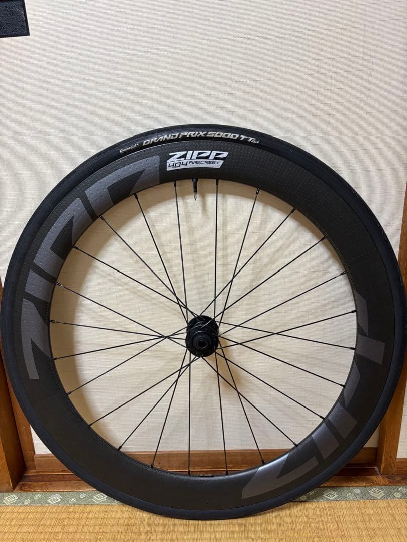 ZIPP 404 Firecrest タイヤ付き　中古　美品