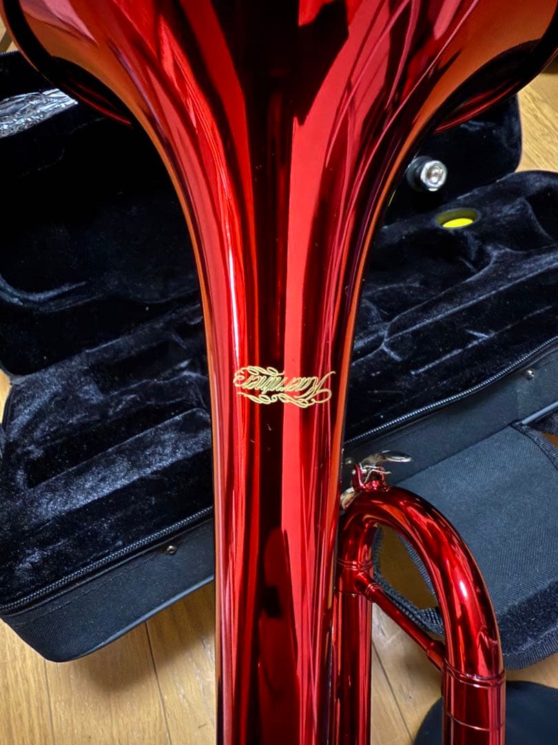 赤色トランペット 本体