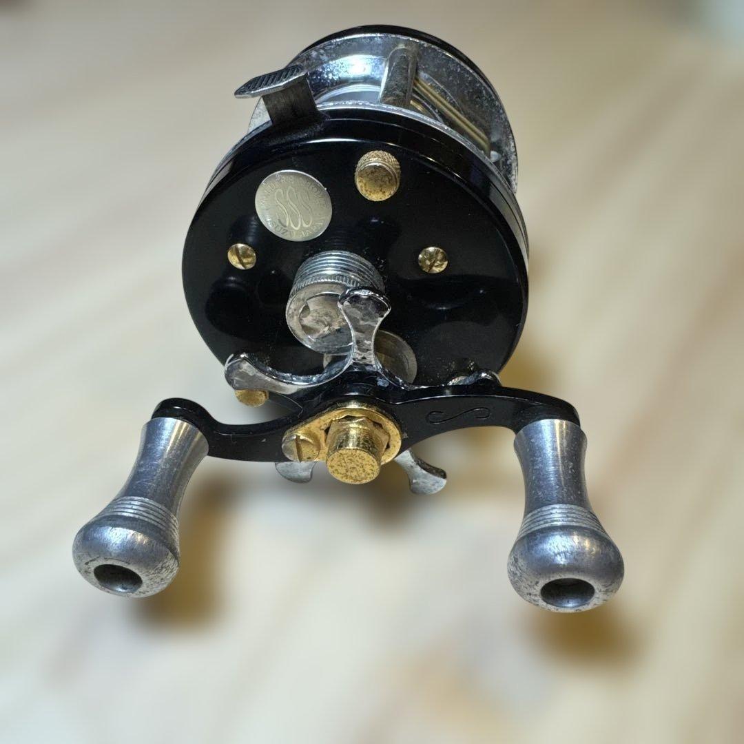 Vintage ベイトリール 五十鈴　BC700 イスズリール