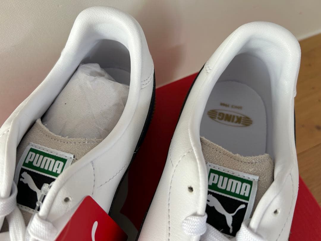 PUMA KING 21 IT ホワイトトレーニングシューズ