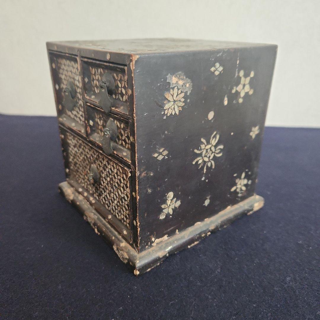 李朝‥螺鈿小引き出し