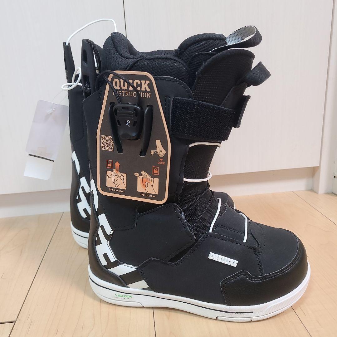 【新品・未使用】DEELUXE レディース　ブーツ ID LARA　22.5cm