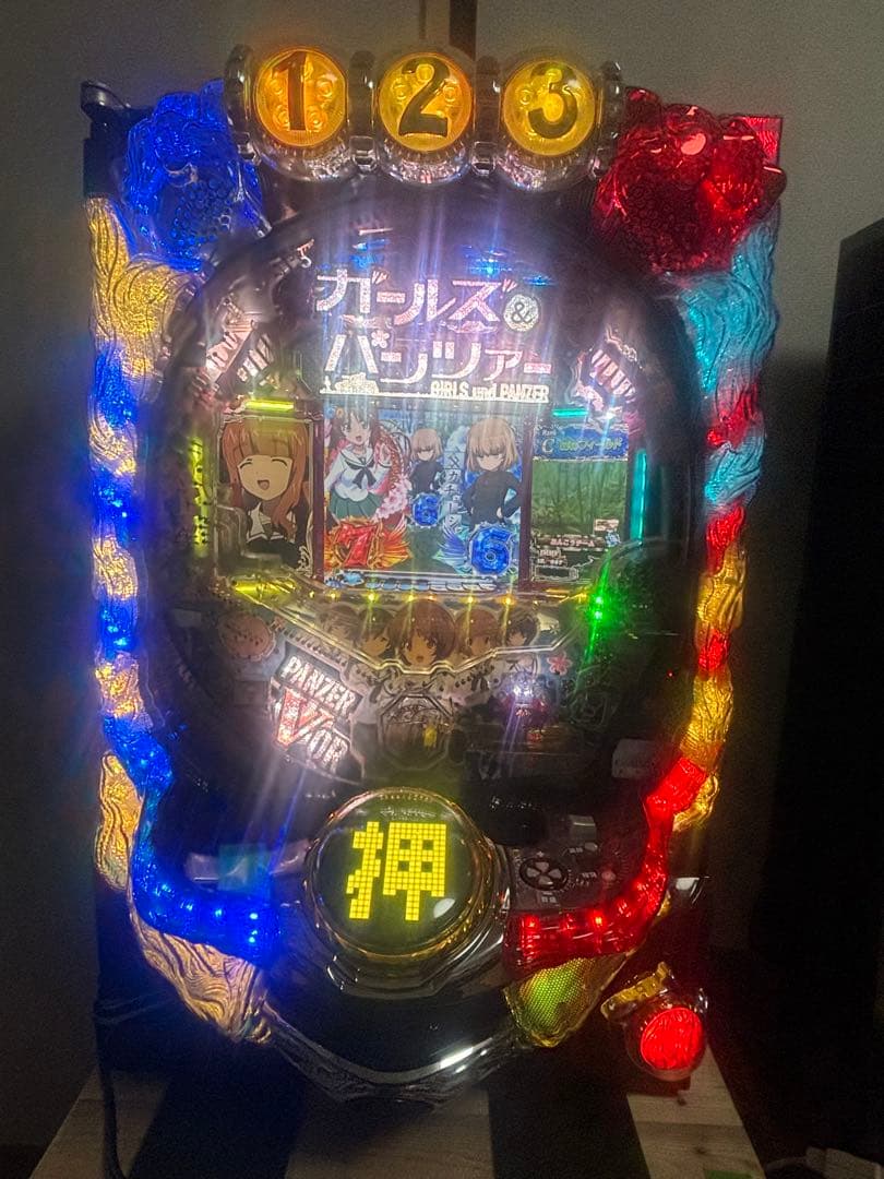 即購入禁止！静岡県引取限定ＣＲＡガールズ＆パンツァー９９verオートコンオーラ付