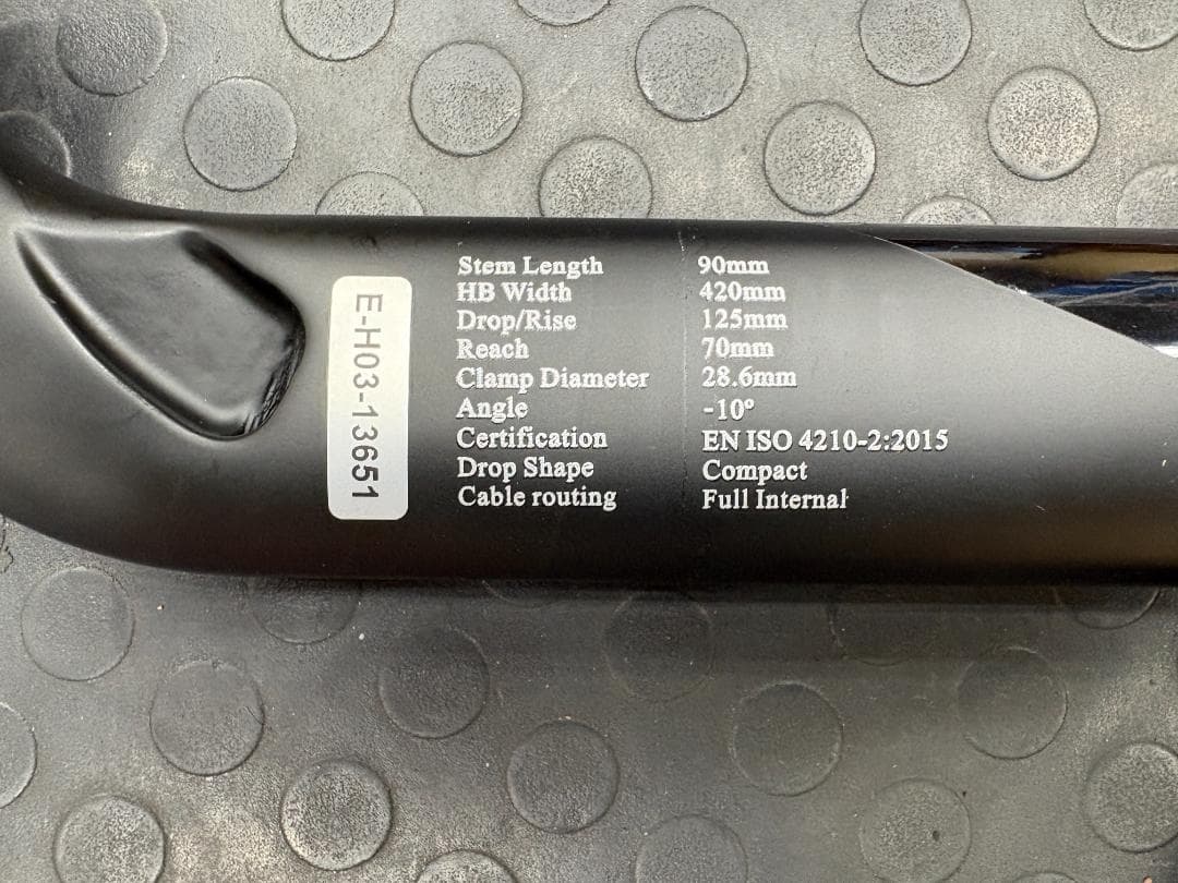 ELVES Vanyar Pro DISK フレームセット及び専用ハンドル付属