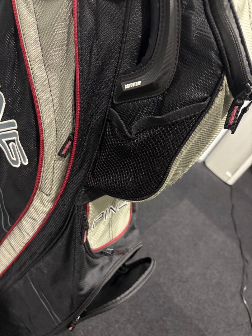 PING 14分割キャディバッグ　多機能　軽量