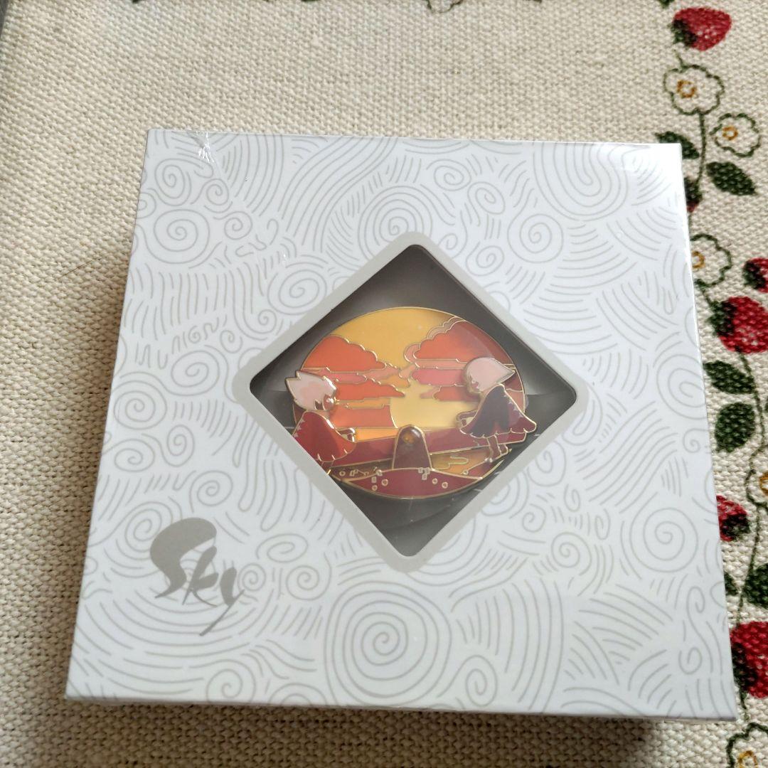 【未連携/未開封】Sky星を紡ぐ子どもたち STARピンバッジセット