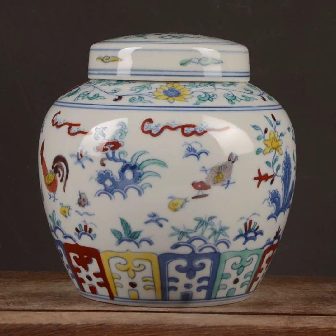 明成化手画斗彩鶏紋天字 缶茶壺 景徳鎮 陶磁器 装飾品 現代工芸品 美術品 置物