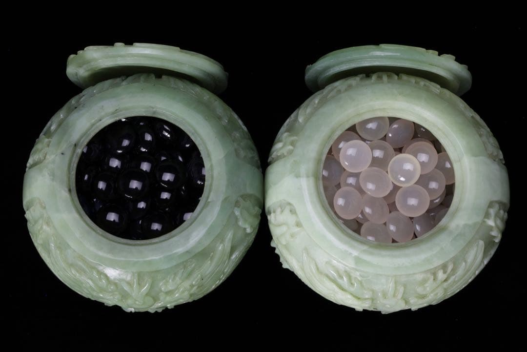 【超希少・最高級】 龍彫刻碧玉翡翠 碁笥 碁石 セット 木箱付 翡翠 瑪瑙 囲碁