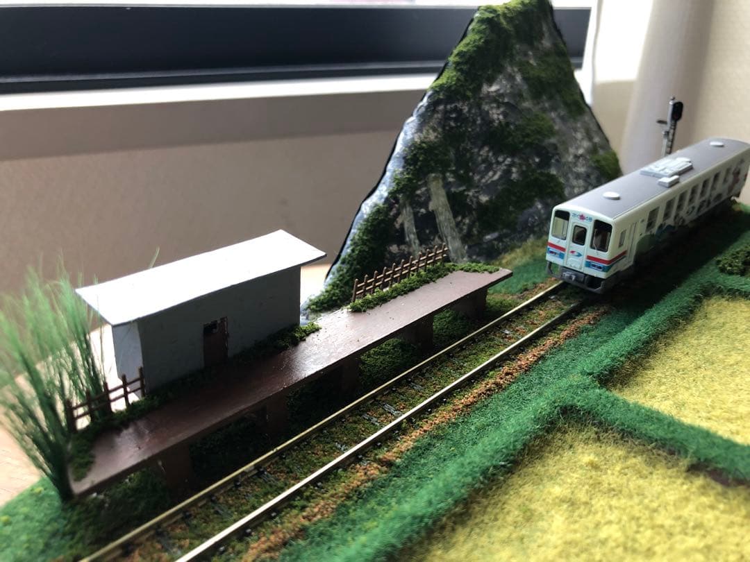 車両付き鉄道ジオラマ1 (田舎の終着駅)