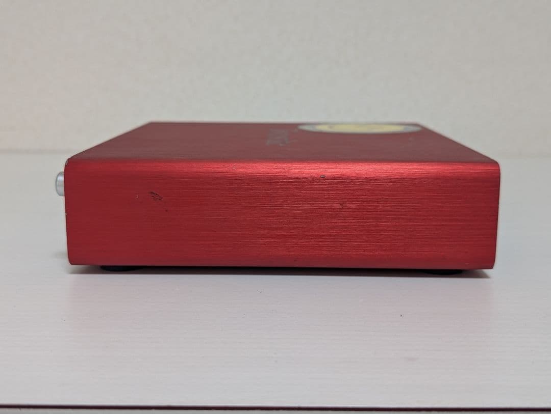 Focusrite Scarlett USBオーディオインターフェース