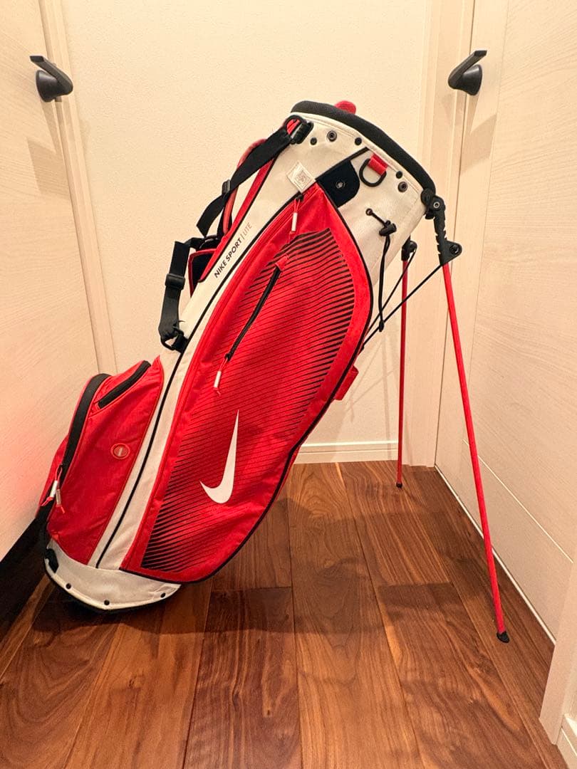 Nike ゴルフスタンドバッグ レッド/ホワイト
