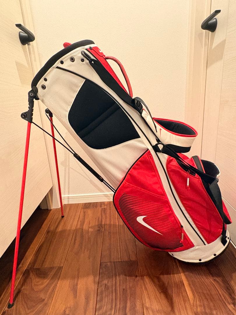 Nike ゴルフスタンドバッグ レッド/ホワイト