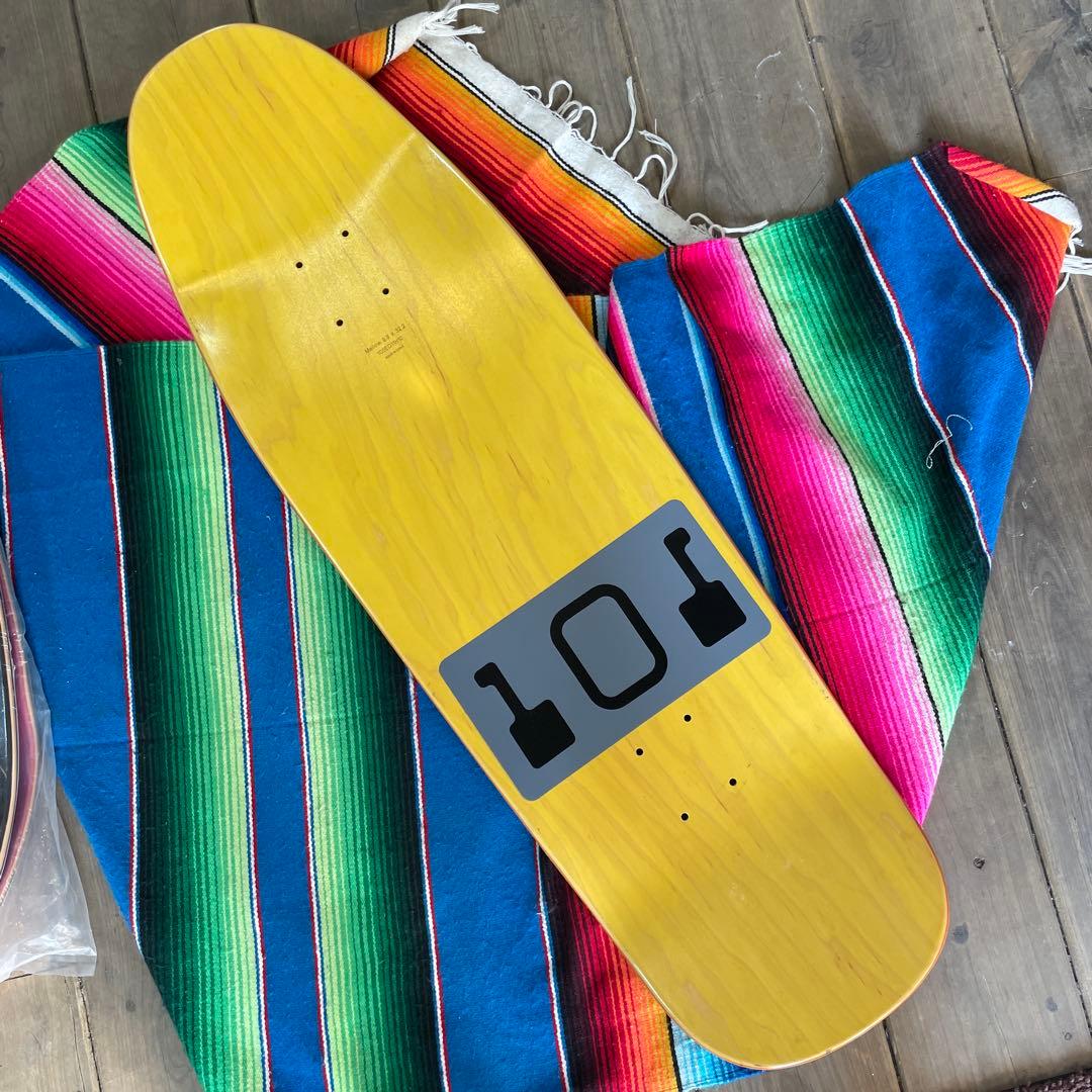 Santa Cruz BOOM!ナタスカウパス スケボーデッキ9.8㌅×32.2