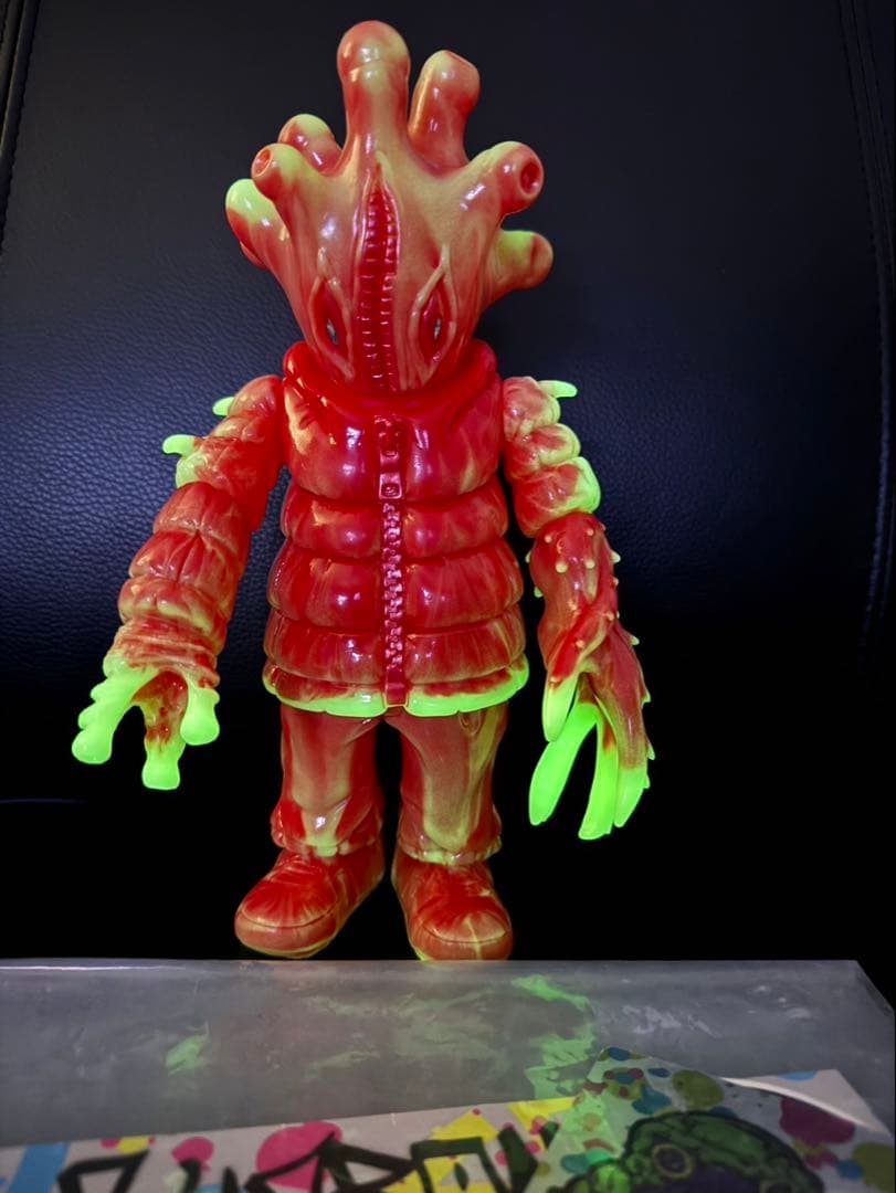 GYAROMI ギャロミ 百々目オイド ソフビ 蓄光　マーブル