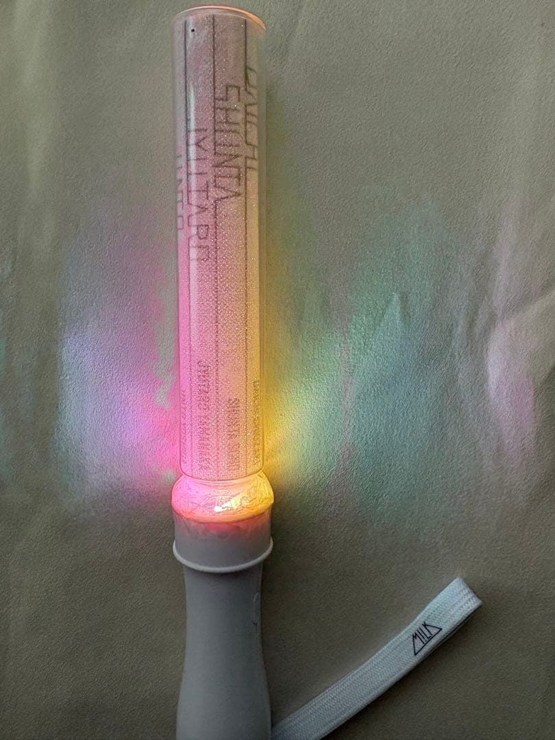 M!LK ペンライト（訳あり）