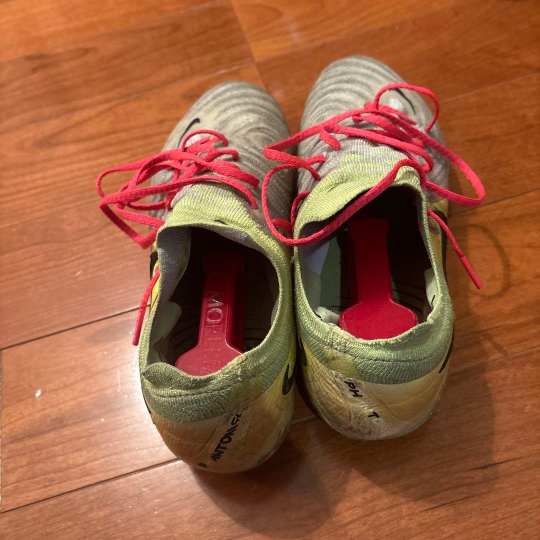 Nike 26cm サッカーシューズ グレー/イエロー/レッド