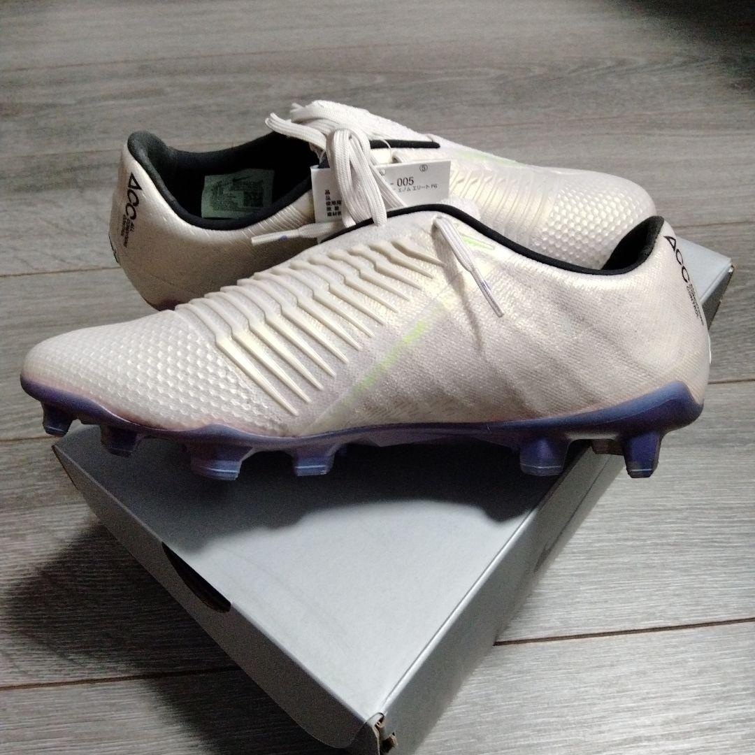 サッカースパイクNIKE ファントムヴェノムElite FG 25.0cm