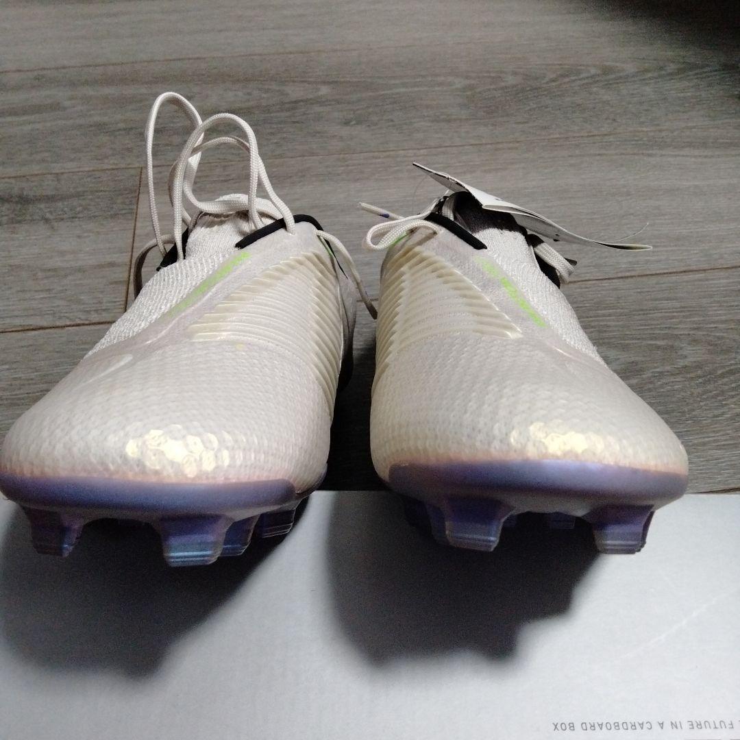 サッカースパイクNIKE ファントムヴェノムElite FG 25.0cm