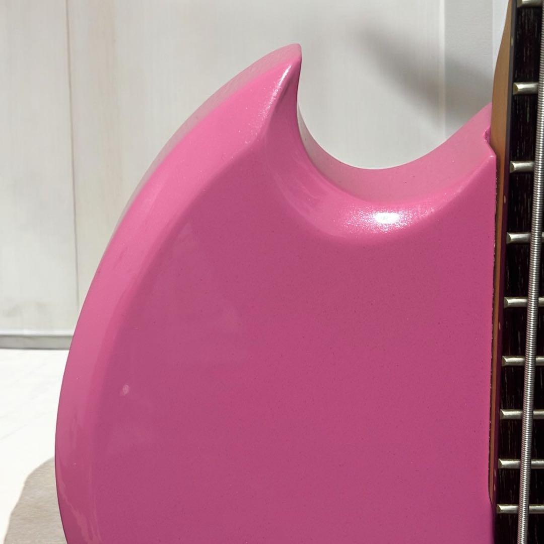 B.C. RICH MOCKING BIRD ピンクベース