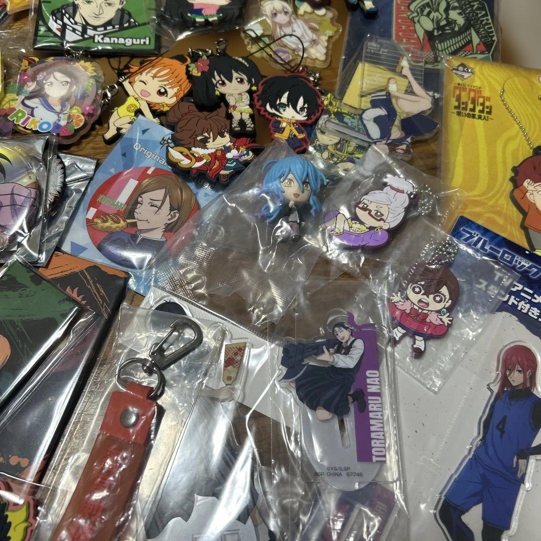 アニメグッズまとめ売り　108個