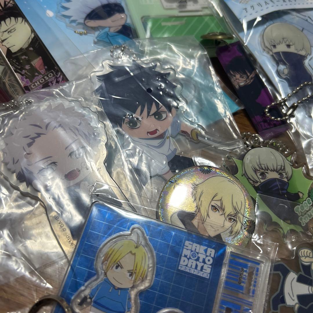 アニメグッズまとめ売り　108個