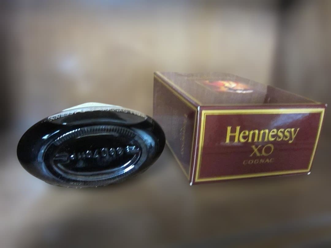 Hennessy ヘネシー コニャック XO クリアボトル 金キャップ 箱付