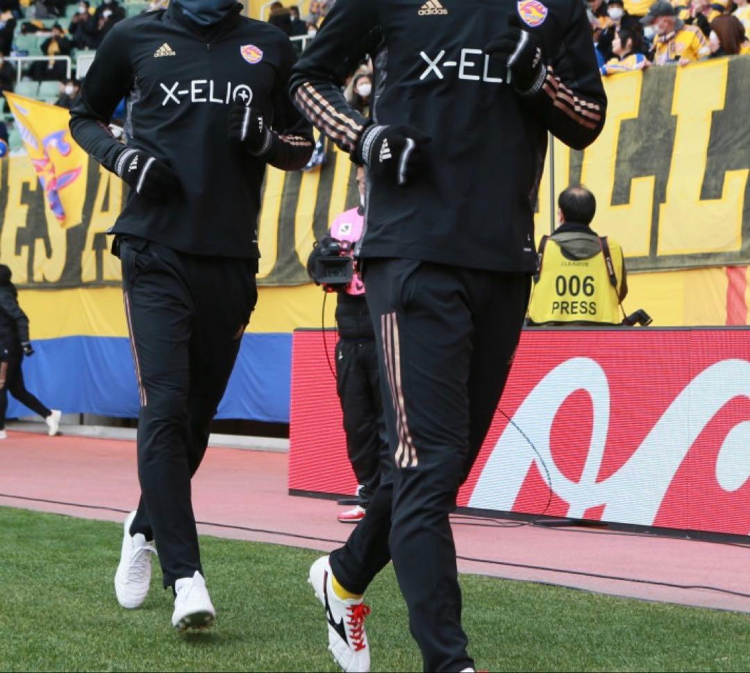 ベガルタ仙台　公式　受注生産 トレーニングトップ　トレーニングパンツ　O XL