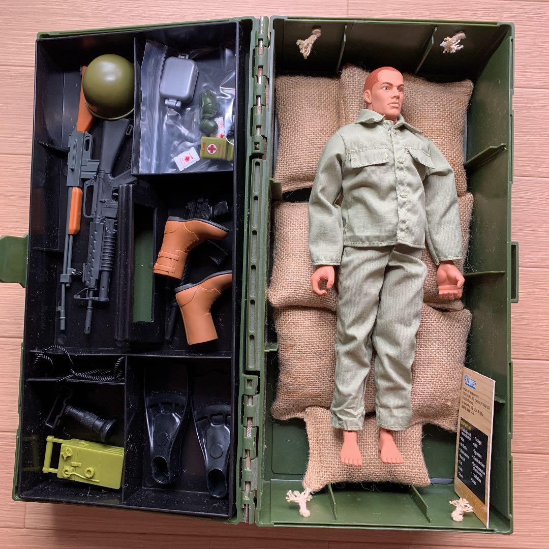 G.I.ジョー アクションソルジャー フットロッカーシリーズ12インチフィギュア