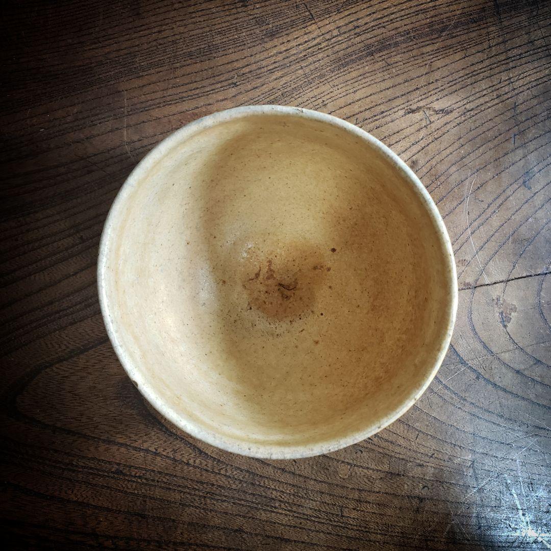 茶碗　抹茶茶碗　茶器　黄瀬戸　茶の湯　茶道具　訳あり　縁欠け