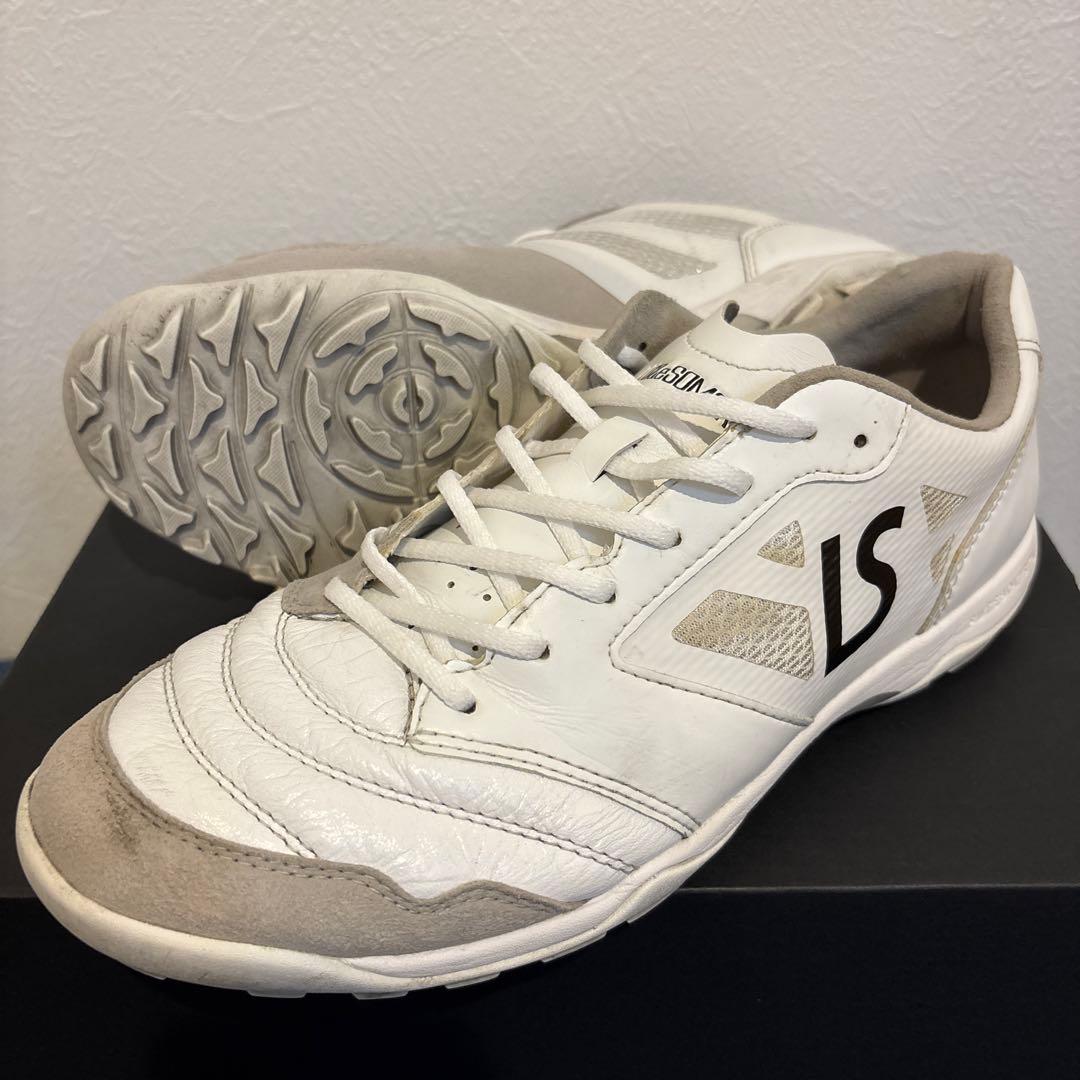 ルースイソンブラ AXIS-1 VK TF 27.0cm