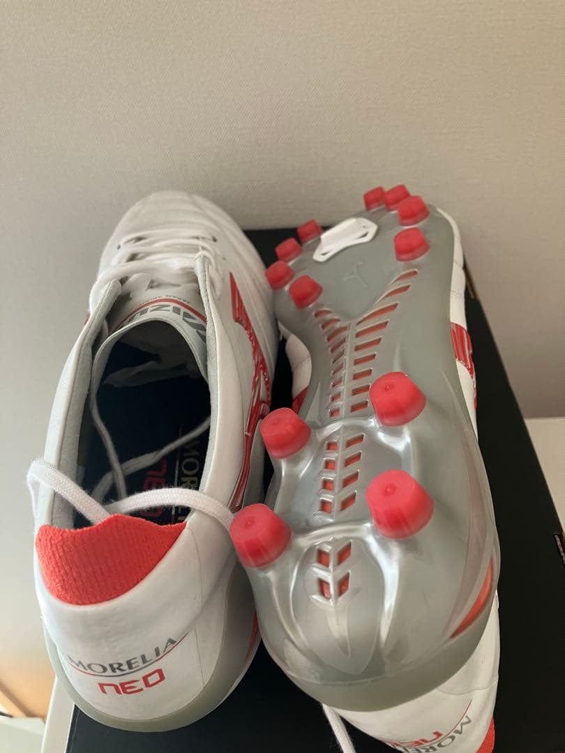 ミズノ サッカースパイク モレリアネオ4 Japan 26.5 チャージパック