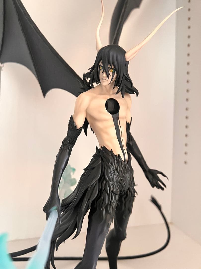 BLEACH GEM ウルキオラ　フィギュア