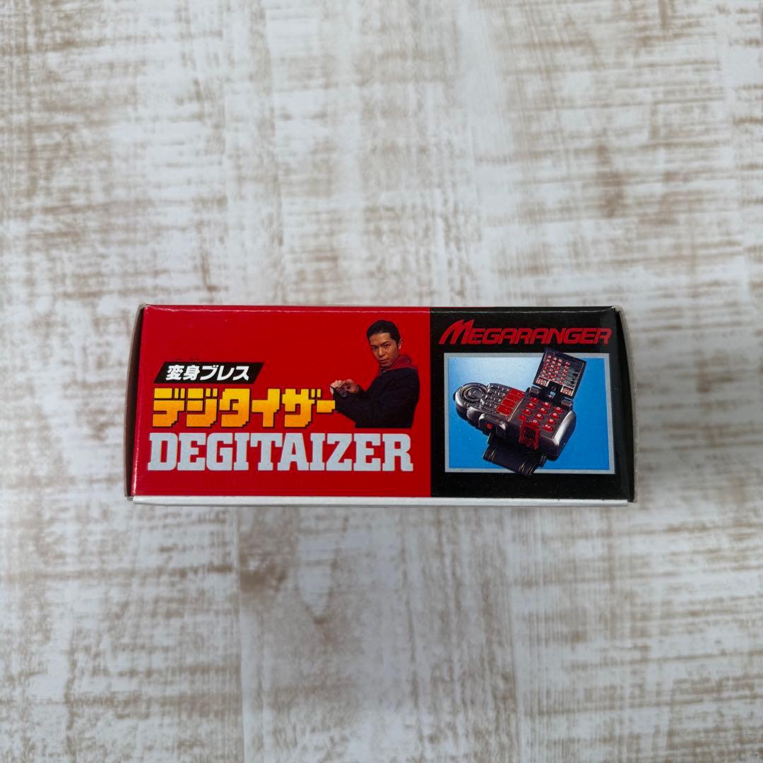 未開封 BANDAI 電磁戦隊メガレンジャー 変身ブレス デジタイザー