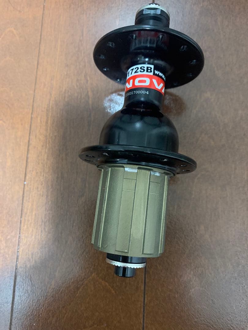 Novatecノバテックカーボンホイール。