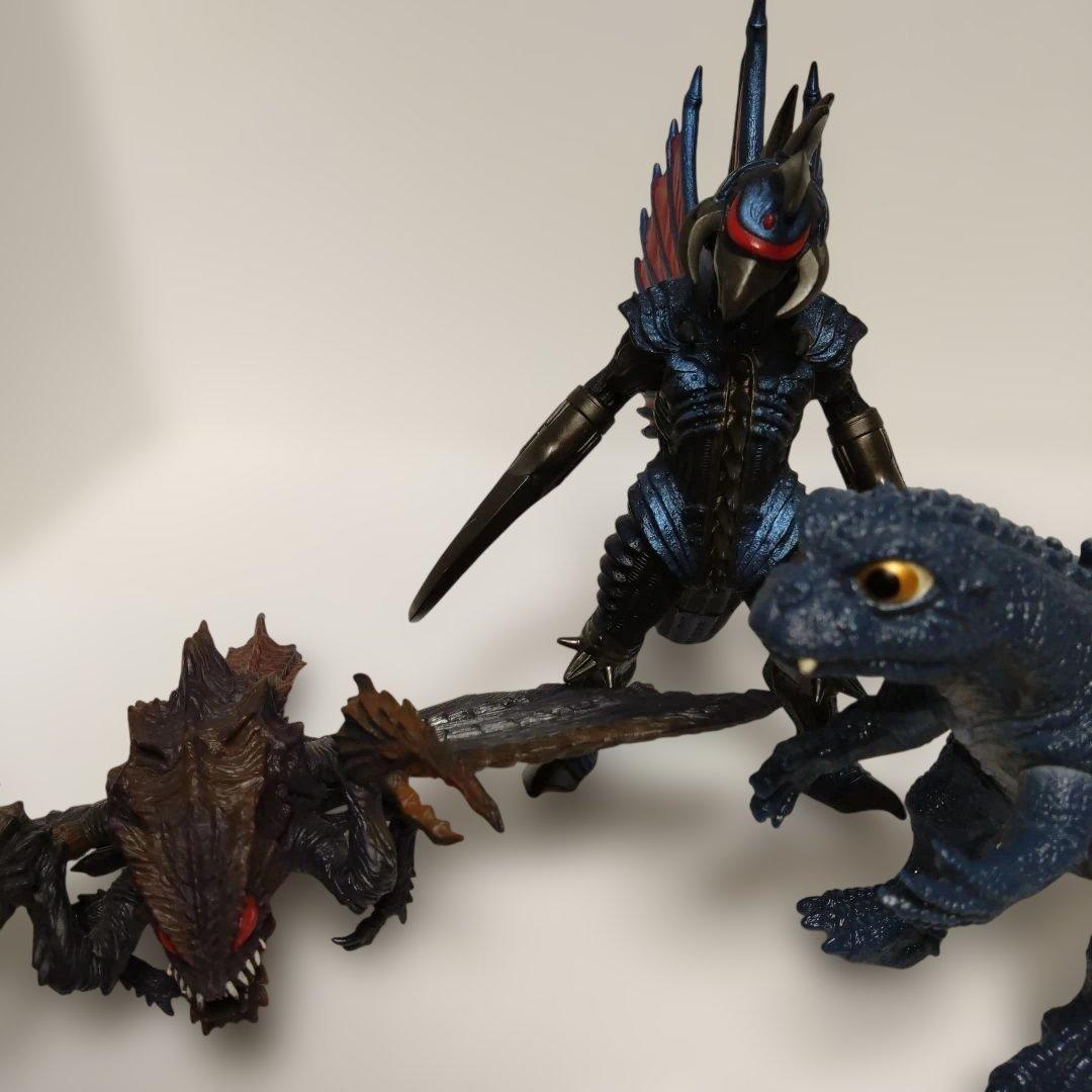 【ゴジラ】　ソフビ　3体セット　ガイガン　メガギラス　ベビーゴジラ