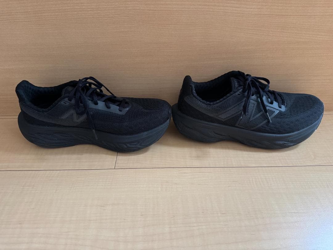 New Balance Fresh Foam 1080 ブラック