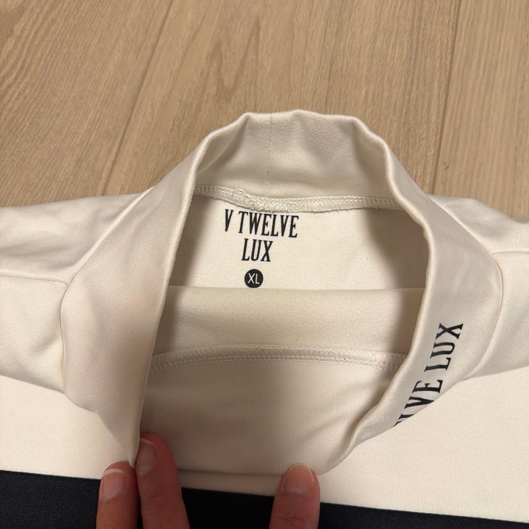 V TWELVE LUX モックネック XL ホワイト/ブラック