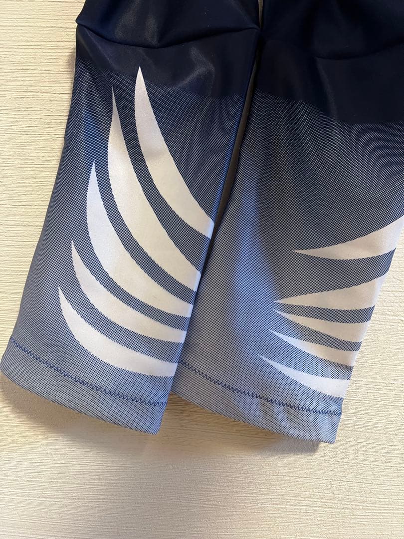 ジュニア用レーシングワンピ　160cmくらい　エナジーアプーラ　S　パッド入り