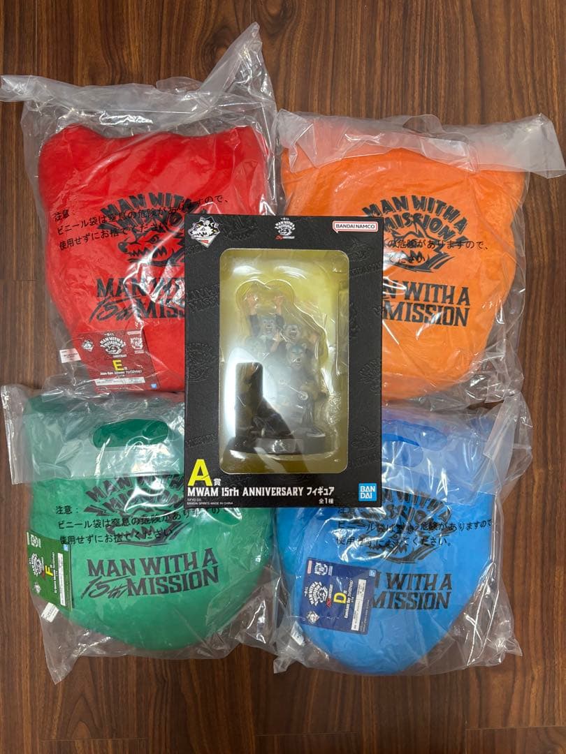 MANWITHAMISSION 一番くじ A賞 クッション4点 マンウィズ
