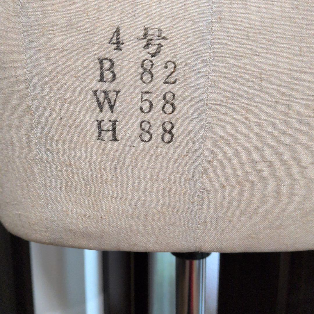 中型ベージュファブリックマネキン