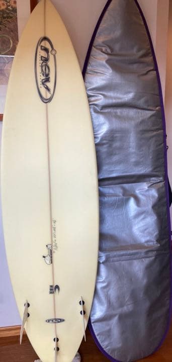 NEV サーフボード　カバー付き